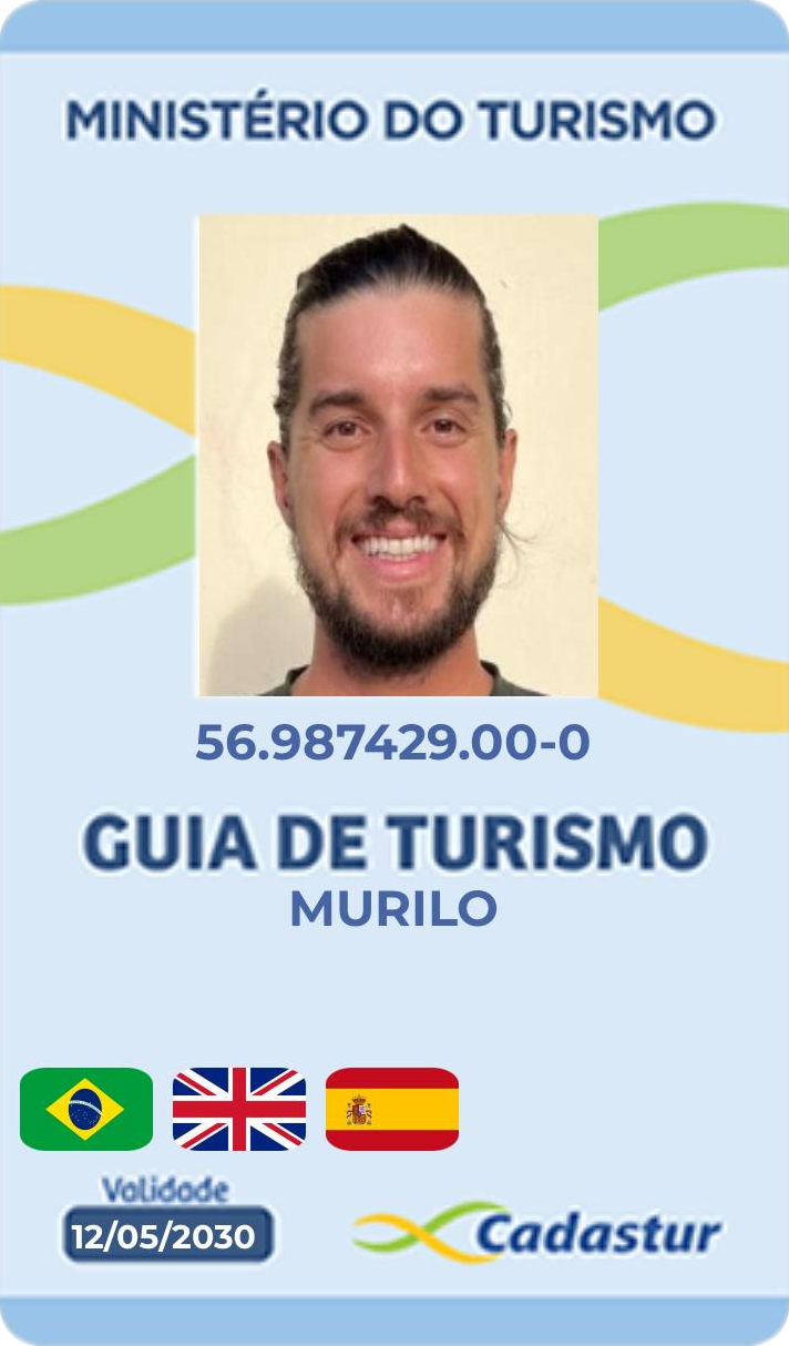 Murilo's official tour guide ID card from Brazil's Ministry of Tourism (Cadastur)